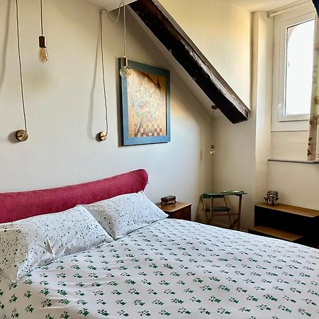 トリノIl Balconcino Del Centro Storicoアパートメント エクステリア 写真