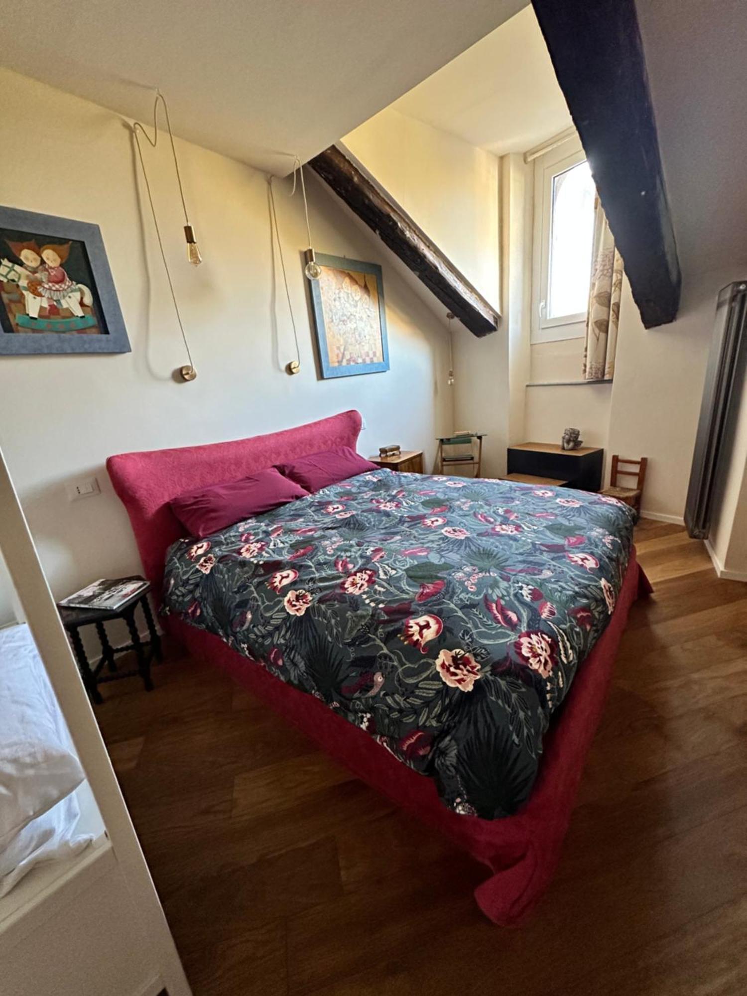 トリノIl Balconcino Del Centro Storicoアパートメント エクステリア 写真